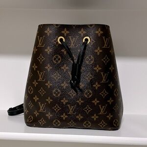 Louis Vuitton NeoNoe MM